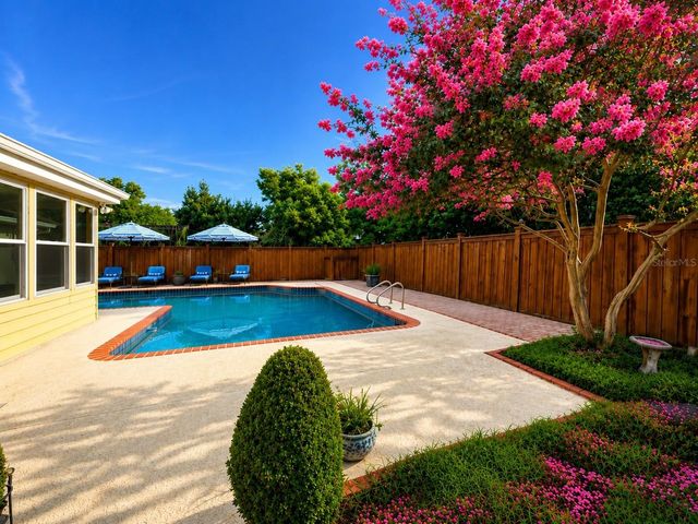 3015 DAWLEY AVENUE, Orlando, FL 32806