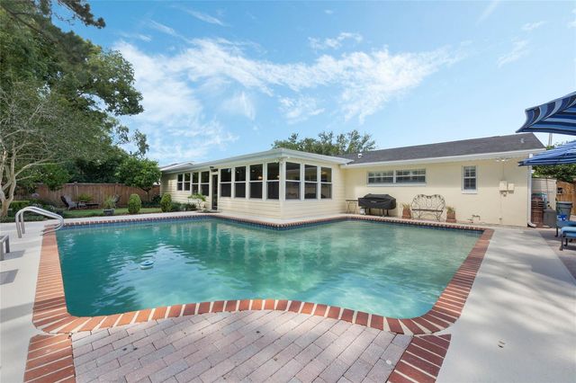 3015 DAWLEY AVENUE, Orlando, FL 32806