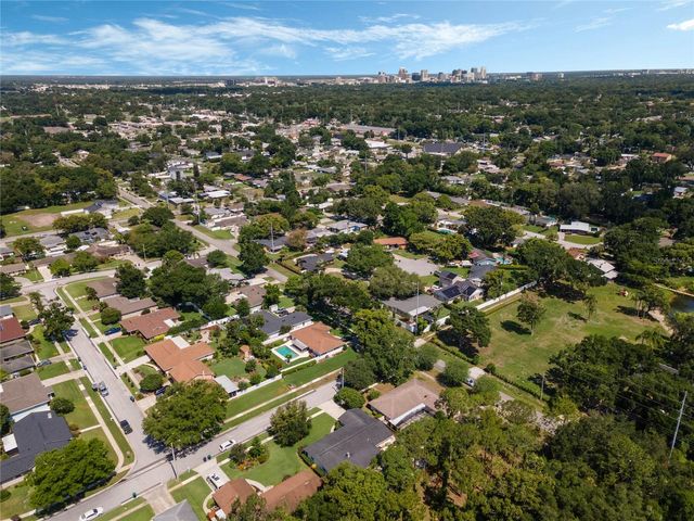 3015 DAWLEY AVENUE, Orlando, FL 32806
