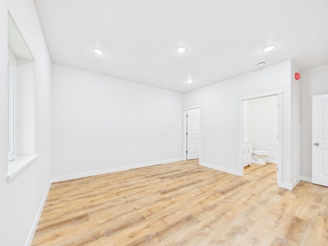 2807 W FIRST AVENUE, North Pole, AK 99705