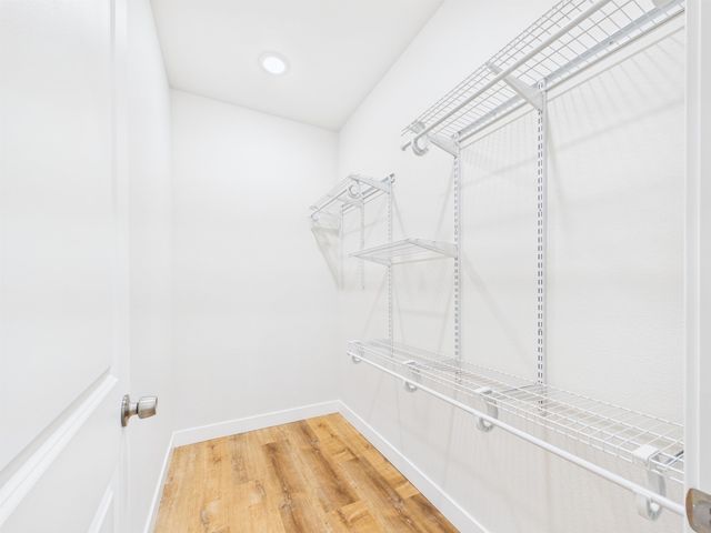 2807 W FIRST AVENUE, North Pole, AK 99705