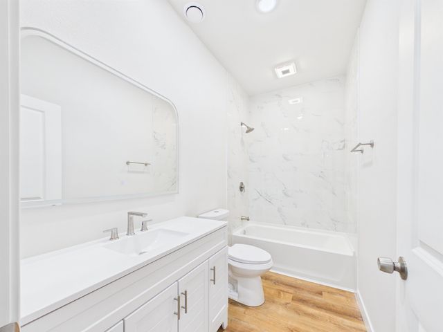 2807 W FIRST AVENUE, North Pole, AK 99705
