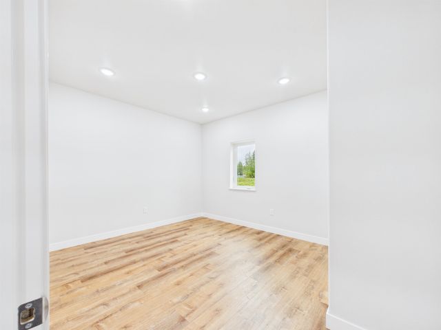 2807 W FIRST AVENUE, North Pole, AK 99705