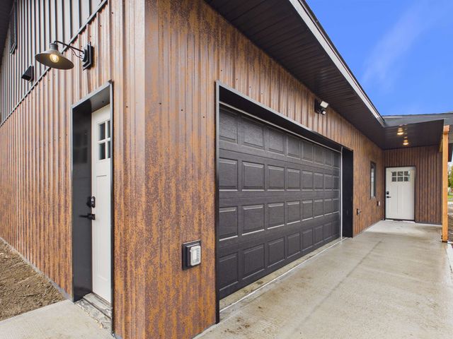 2807 W FIRST AVENUE, North Pole, AK 99705