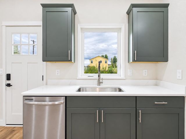 2807 W FIRST AVENUE, North Pole, AK 99705