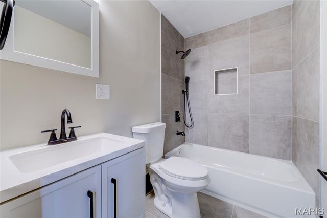 3504 Illinois Avenue, St Louis, MO 63118