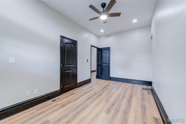 3504 Illinois Avenue, St Louis, MO 63118