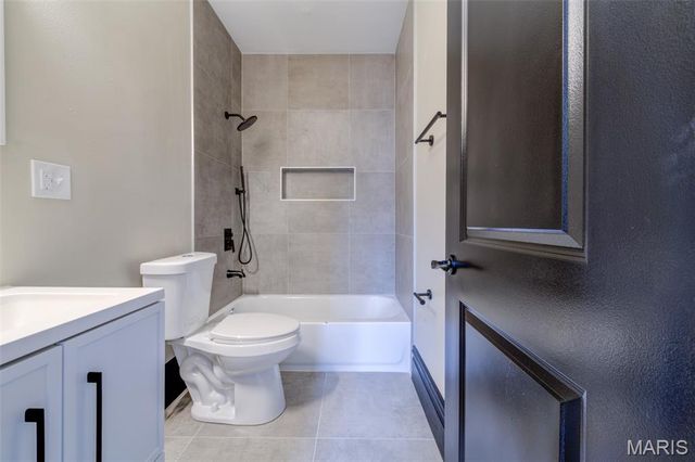 3504 Illinois Avenue, St Louis, MO 63118