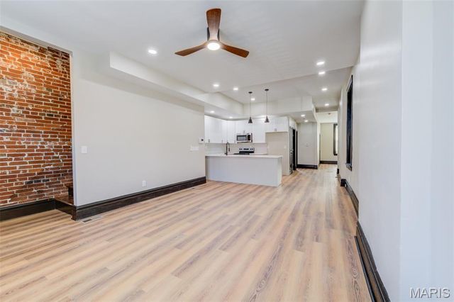 3504 Illinois Avenue, St Louis, MO 63118