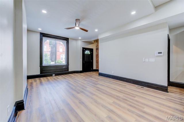 3504 Illinois Avenue, St Louis, MO 63118