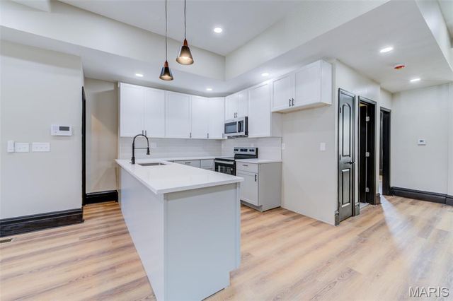3504 Illinois Avenue, St Louis, MO 63118