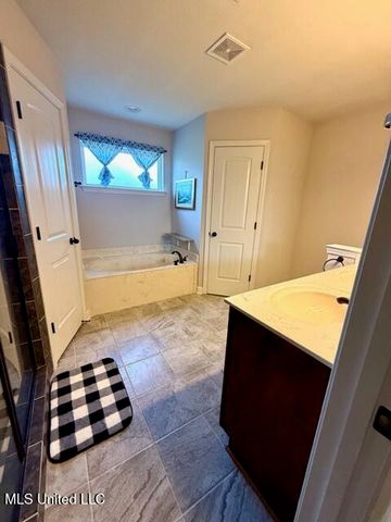 7934 Sycamore Drive, Southaven, MS 38671