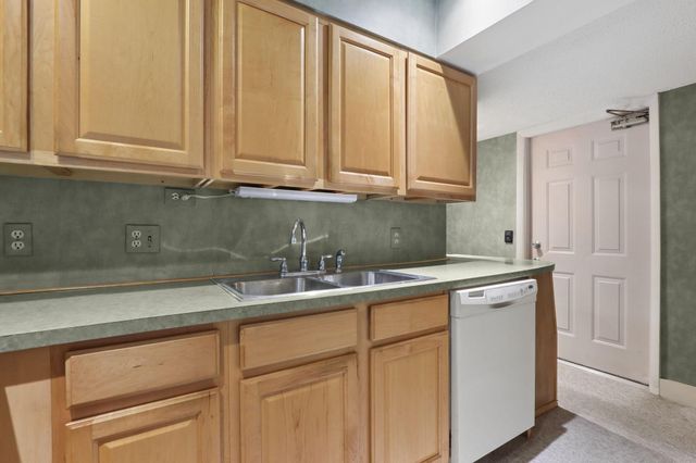 1218 Lake Shore, B, Columbus, OH 43204