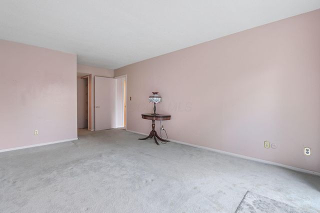 1218 Lake Shore, B, Columbus, OH 43204