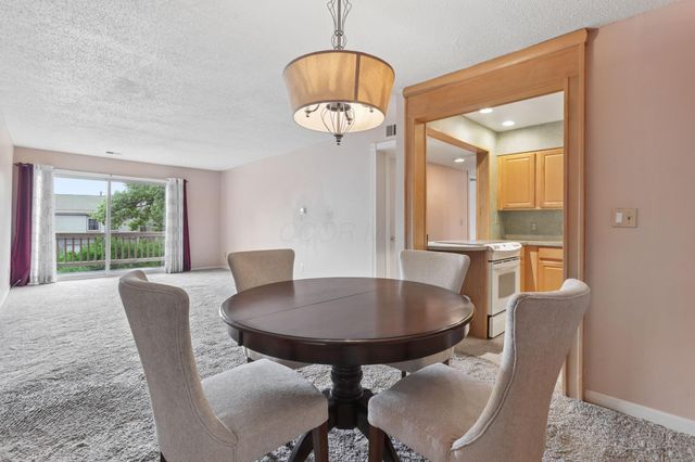 1218 Lake Shore, B, Columbus, OH 43204