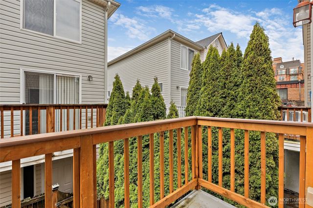 12042 31st Avenue NE, Seattle, WA 98125