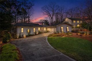 3526 Edgewood Circle, Gainesville, GA 30506