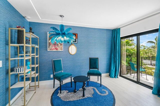 2724 N Ocean Boulevard, Fort Lauderdale, FL 33308