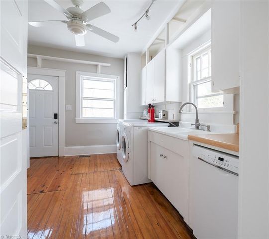 1012 Lexington Avenue, Greensboro, NC 27403