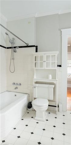 1012 Lexington Avenue, Greensboro, NC 27403