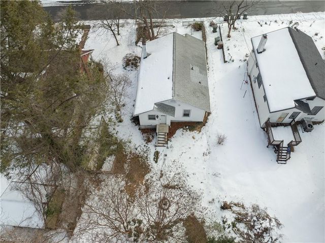 1012 Lexington Avenue, Greensboro, NC 27403