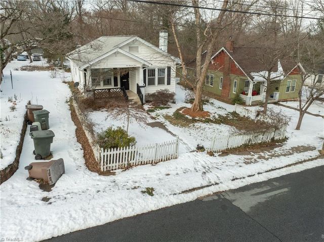 1012 Lexington Avenue, Greensboro, NC 27403