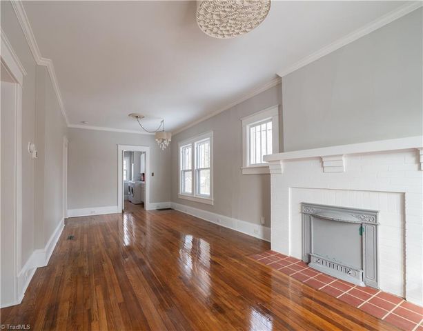 1012 Lexington Avenue, Greensboro, NC 27403