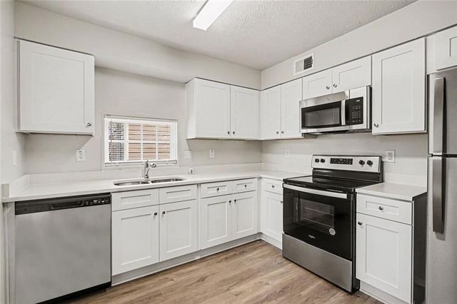 1260 Old Countryside Circle, Stone Mountain, GA 30083