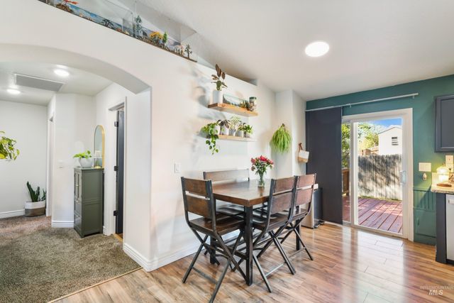 188 Cougar Ct, Nampa, ID 83686