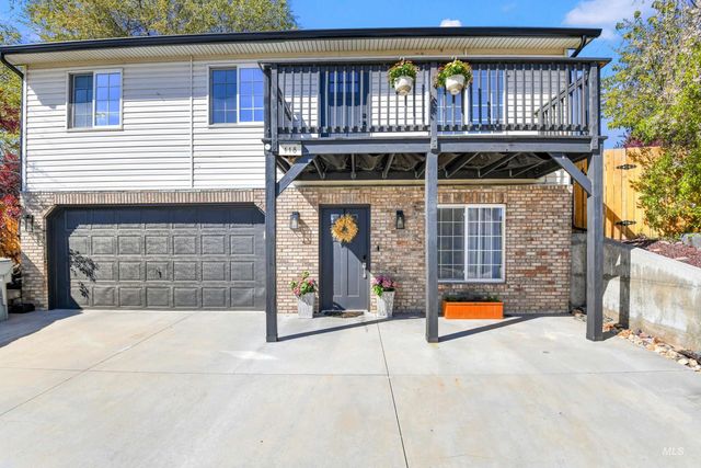 188 Cougar Ct, Nampa, ID 83686