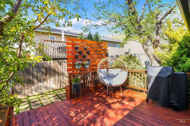 188 Cougar Ct, Nampa, ID 83686