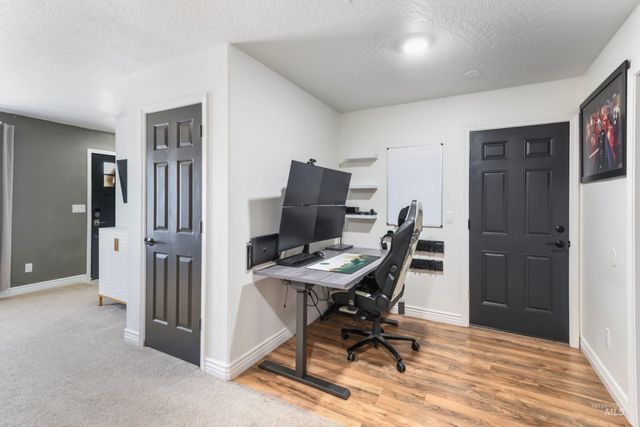 188 Cougar Ct, Nampa, ID 83686