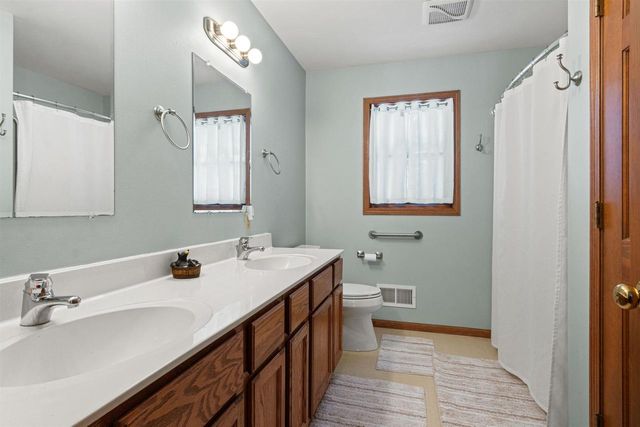 4531 BRECKENRIDGE COURT, Wisconsin Rapids, WI 54494