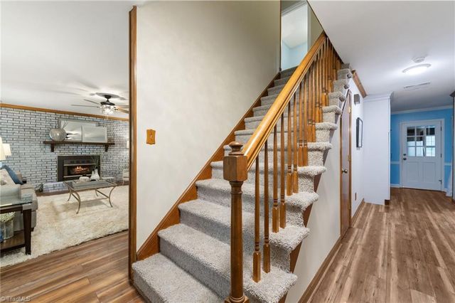 1486 Old Coach Road, Kernersville, NC 27284