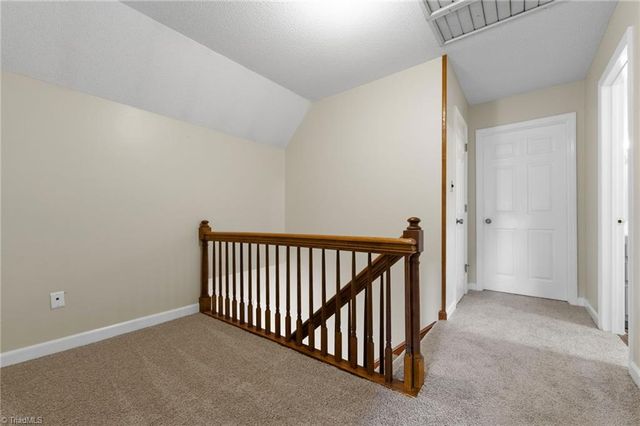 1486 Old Coach Road, Kernersville, NC 27284