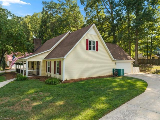 1486 Old Coach Road, Kernersville, NC 27284