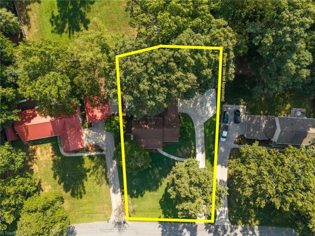 1486 Old Coach Road, Kernersville, NC 27284