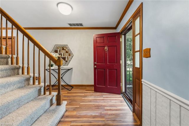 1486 Old Coach Road, Kernersville, NC 27284