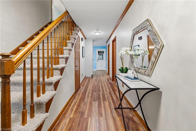 1486 Old Coach Road, Kernersville, NC 27284