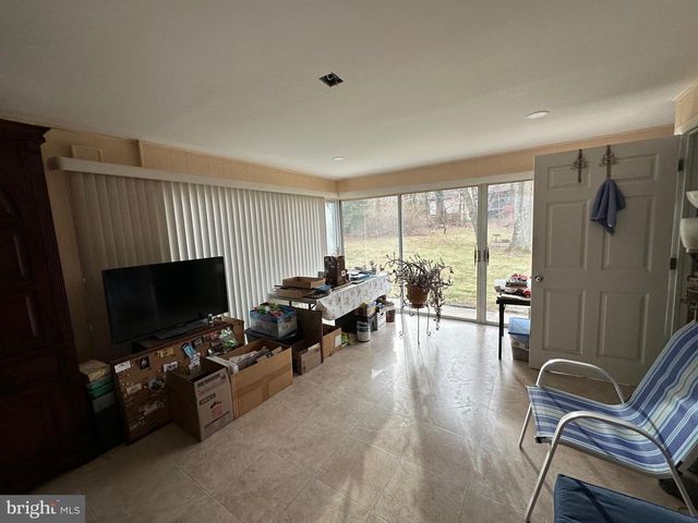 1950 TERWOOD RD, Huntingdon Valley, PA 19006