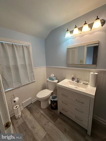 1950 TERWOOD RD, Huntingdon Valley, PA 19006