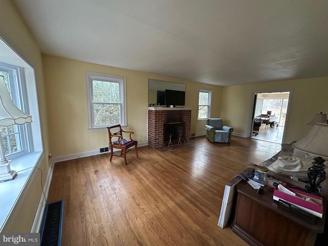 1950 TERWOOD RD, Huntingdon Valley, PA 19006