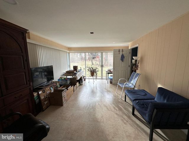 1950 TERWOOD RD, Huntingdon Valley, PA 19006