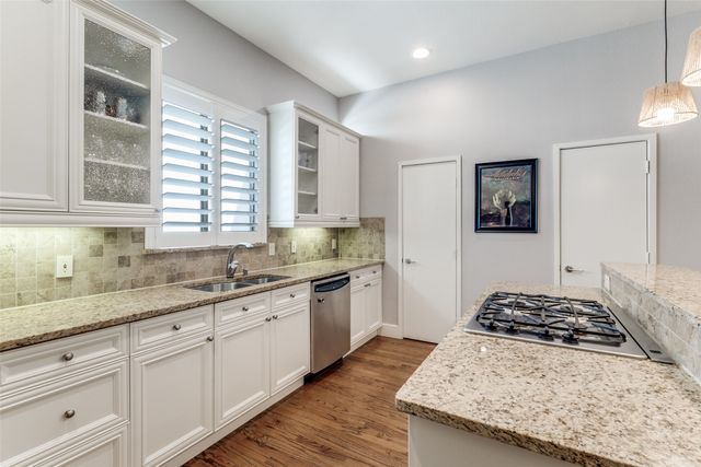 2411 N Hall Street 31, Dallas, TX 75204