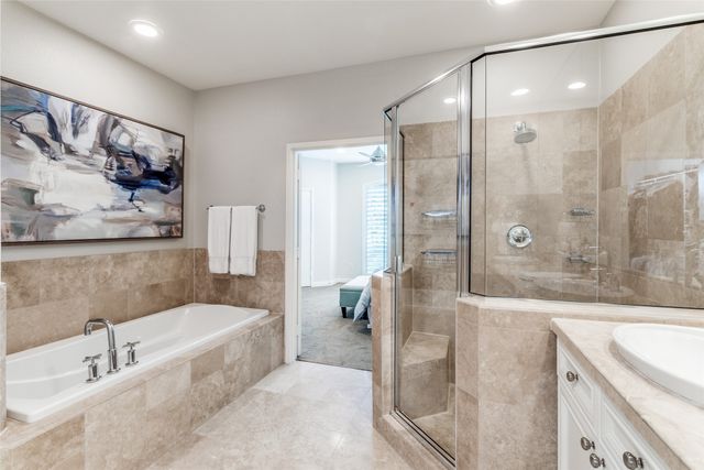 2411 N Hall Street 31, Dallas, TX 75204