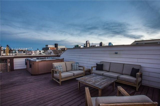 2411 N Hall Street 31, Dallas, TX 75204