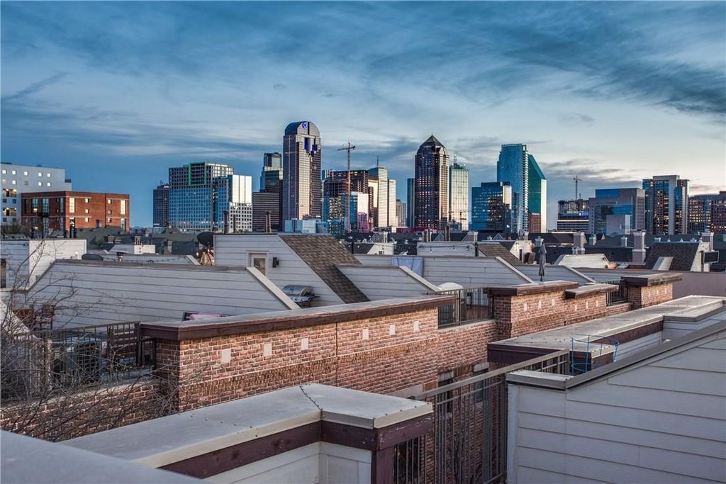 2411 N Hall Street 31, Dallas, TX 75204