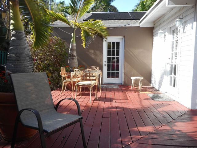 600 Westwood Road, West Palm Beach, FL 33401