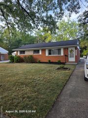10952 Lesure, Sterling Heights, MI 48035