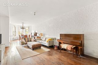 250 E 25th Street, New York City, NY 11226